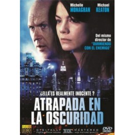 ATRAPADA EN LA OSCURIDAD - BR